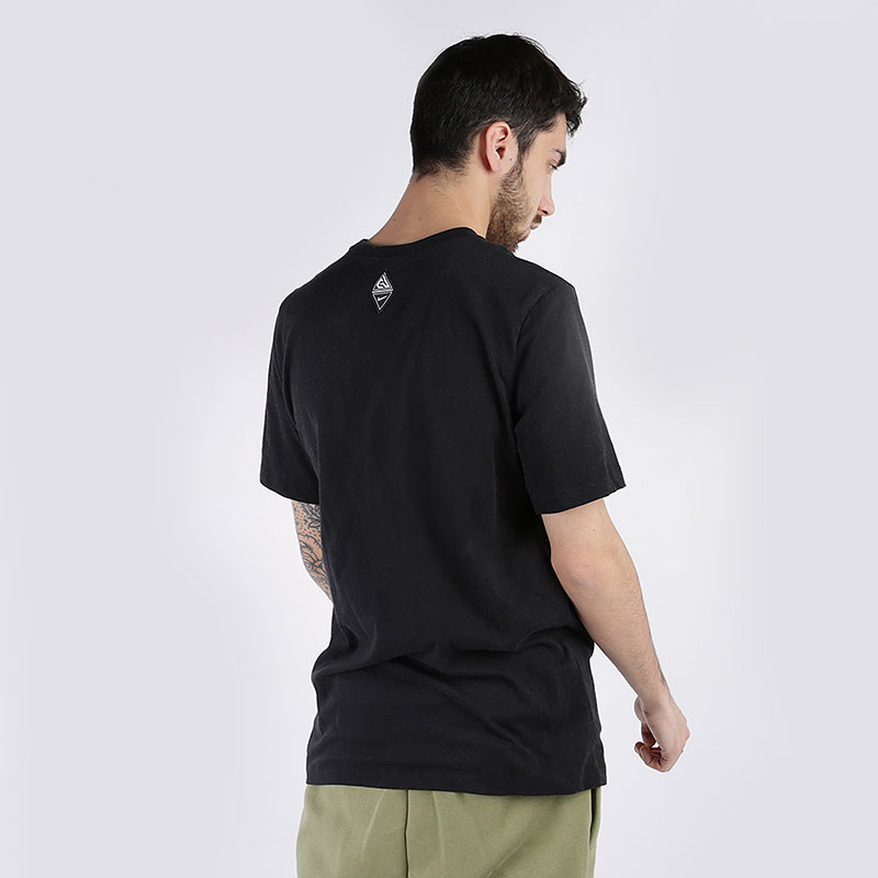 Мужская футболка Nike Dri-FIT Giannis (BV8265-011)  - цена, описание, фото 3